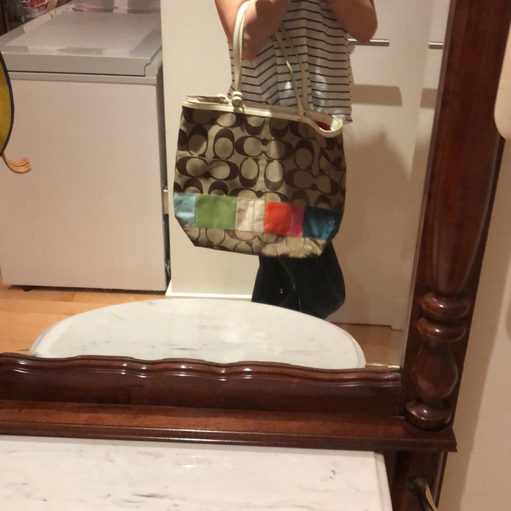 Coach signature logo tote bag